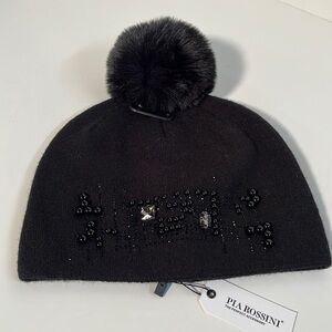 PIA ROSSINI NWT Gem & Bead Studded Black Faux Fur Pompom Winter/Ski Lodge Beanie